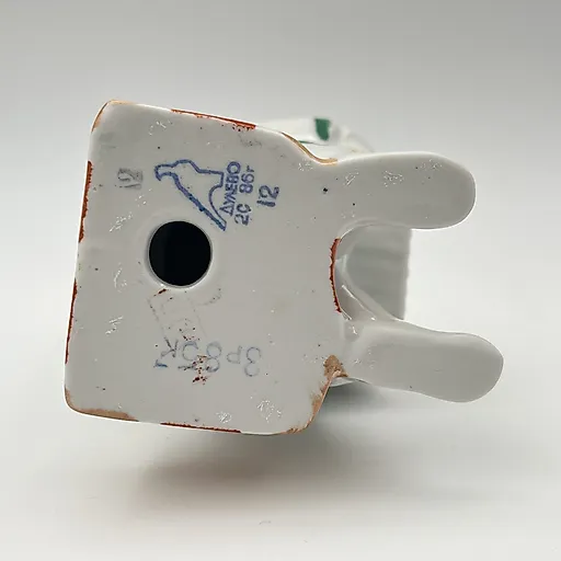 Фарфоровая статуэтка "Медведь с гармошкой" из серии "Цирковые медведи", Дулевский завод, СССР, 1986 г. - View 7