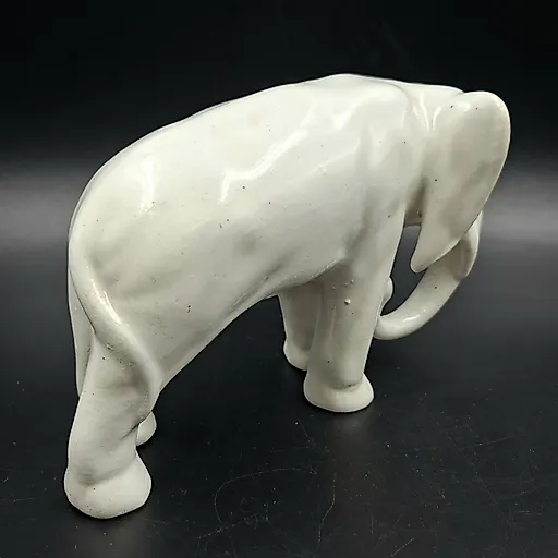 Фаянсовая статуэтка "Слон" Кировского завода, СССР, 1940-1960 гг. - View 2