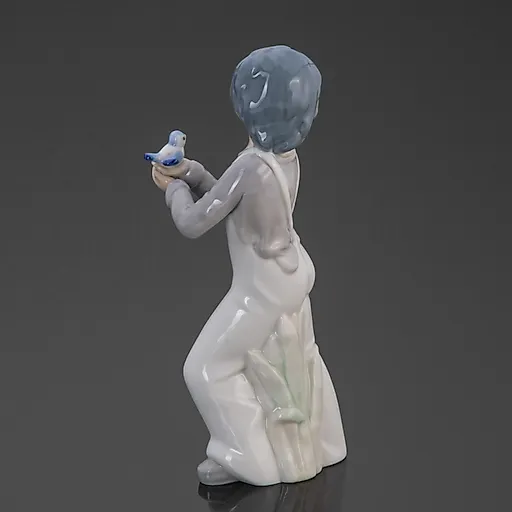 Фарфоровая статуэтка Casades "Мальчик с птицей", Испания, 1980-2000 гг. - View 2