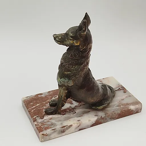 Бронзовая статуэтка собаки на мраморном постаменте, Западная Европа, 1970-1990 гг. - View 3