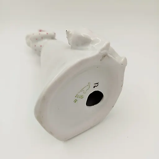 Фарфоровая статуэтка «Дама с собачкой» авторства А.Д. Бржезицкой, Дулевский завод, 2005 г. - View 6