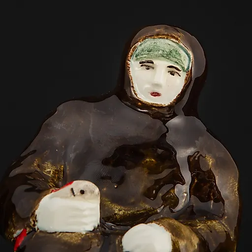 Фаянсовая статуэтка "Рыбак" авторства Л. Беляковой с росписью Р.И. Холомкиной, Конаковский завод, 2023 г. - View 4