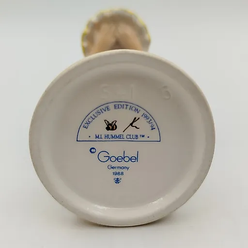 Фарфоровая статуэтка "Самой сладенькой" от Goebel, Германия, 1993-1994 гг. - View 5