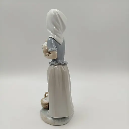 Фарфоровая статуэтка "Девочка с щенком" от NAO Porcelain, Испания, 1970-1990-е - View 3