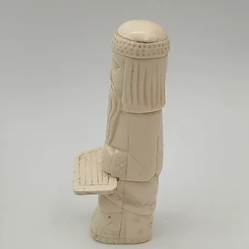 Резная костяная статуэтка "Гусляр", советская скульптура 1960-1980 гг. - View 3