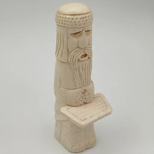 Резная костяная статуэтка "Гусляр", советская скульптура 1960-1980 гг. - View 5