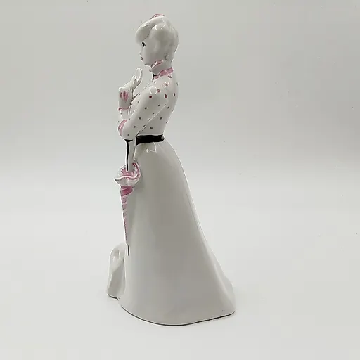 Фарфоровая статуэтка «Дама с собачкой» Бржезицкая, Дулёво, 1991 - View 3