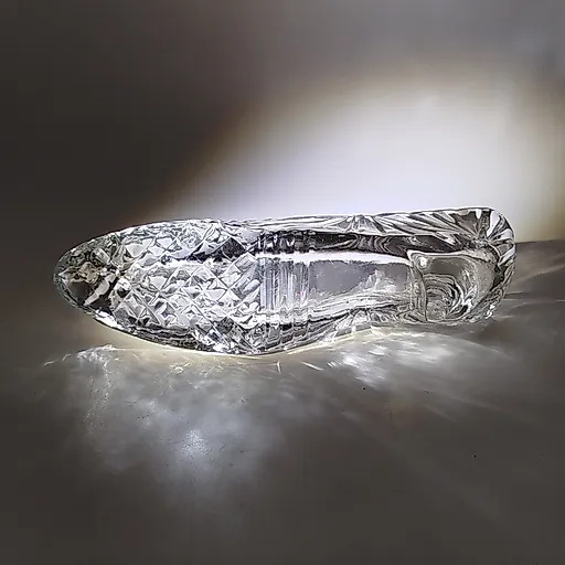 Статуэтка-туфелька из стекла с алмазной гранью, СССР - View 7