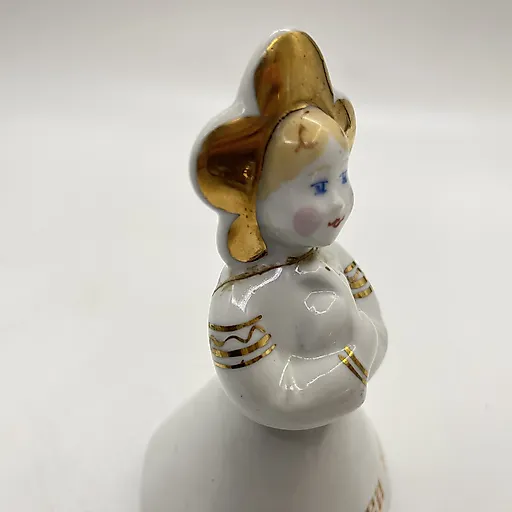 Фарфоровая статуэтка «Катюша с голубем», ДФЗ Вербилки, СССР, 1985 - View 5