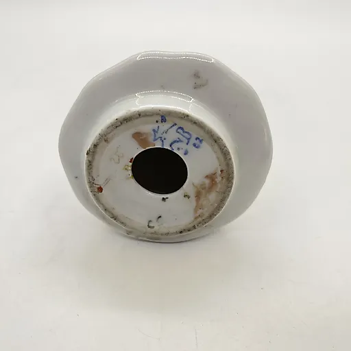 Фарфоровая статуэтка «Катюша с голубем», ДФЗ Вербилки, СССР, 1985 - View 7