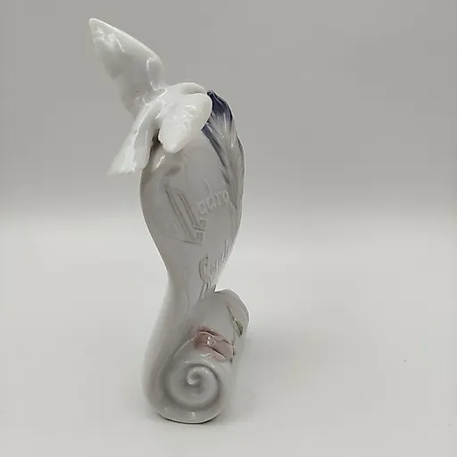 Фарфоровая плакетка Lladro с голубем и розой, 1998 - View 2