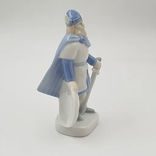 Фарфоровая статуэтка Викинг, ручная роспись, Европа, 2010-2020 - View 2