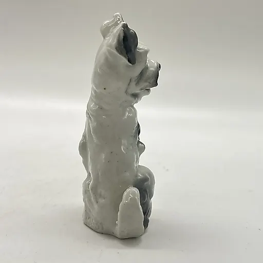 Фарфоровая статуэтка собаки, Западная Европа, 1980-1990 - View 2
