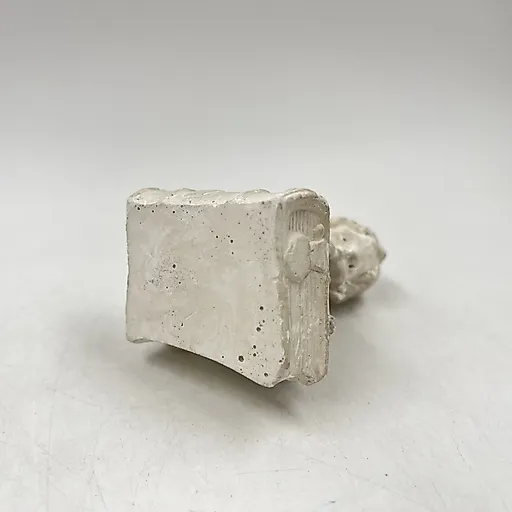 Гипсовая статуэтка «Сидящий амур», Россия, 2000–2010 гг. - View 5