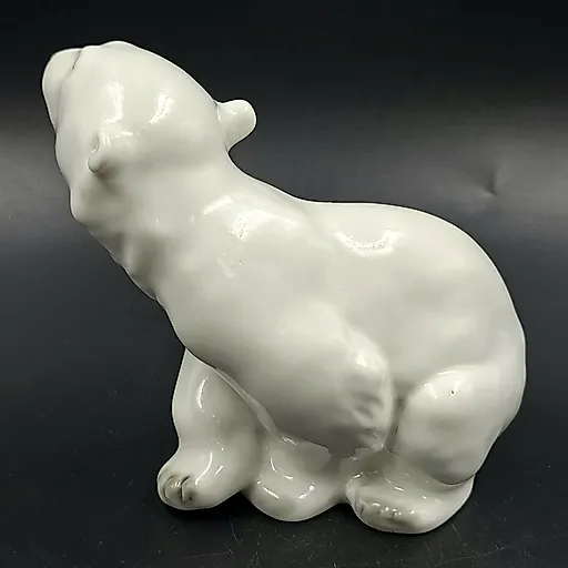 Фарфоровая статуэтка "Белый медведь" Б.Я. Воробьев, ЛФЗ, СССР, 1970-1990 - View 3