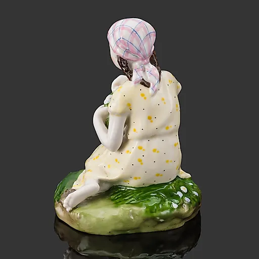 Фарфоровая статуэтка «Девочка с венком», ЛФЗ, СССР, 1950-1970 гг. - View 8