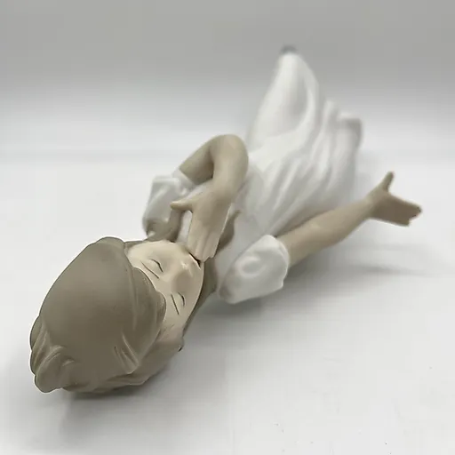 Фарфоровая статуэтка «Удивленная девочка» NAO Porcelain, Испания, 1970–1990 гг. - View 5