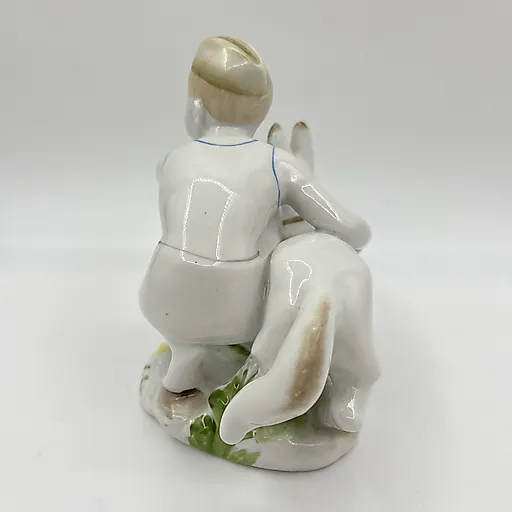 Фарфоровая статуэтка «Юный пограничник с собакой» ЛФЗ, СССР, 1960-1970-е - View 4
