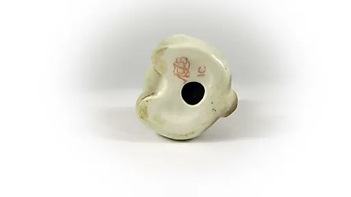 Зайчик с морковкой - View 2