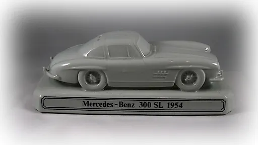 Mercedes-Benz 300 SL - View 2