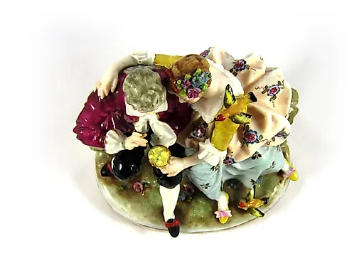 Пара с птицами - View 2