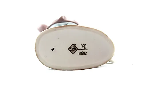 Мальчик с медвеженоком - View 3