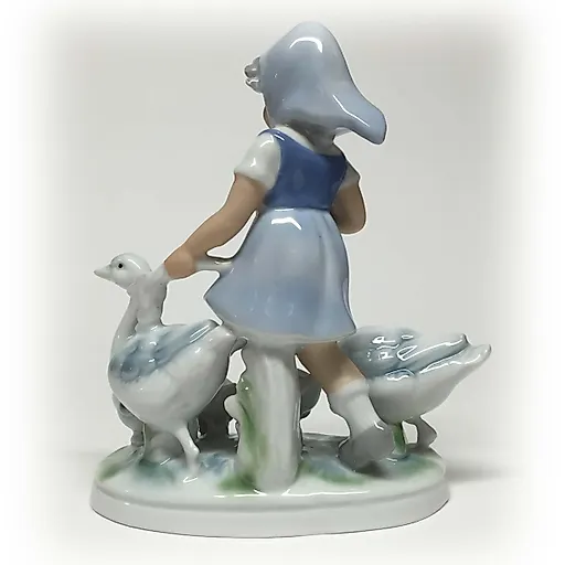 Погонщица гусей - View 2