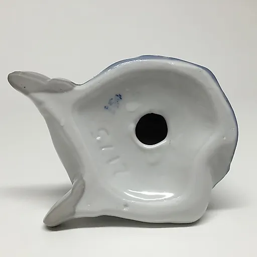 Девочка с котенком - View 3