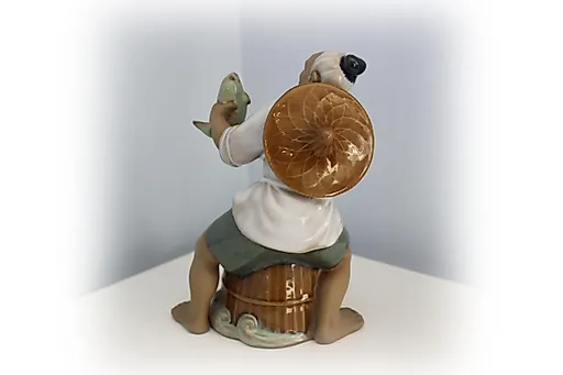 Старик с рыбой - View 2