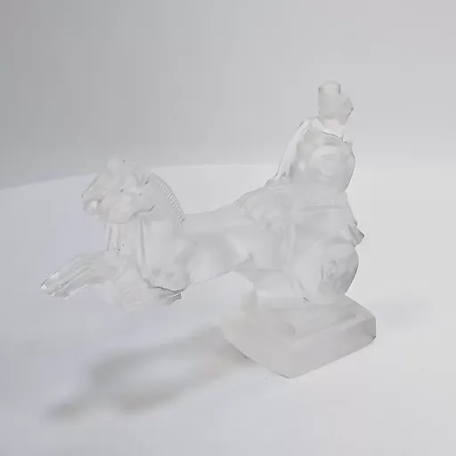 Стеклянная статуэтка в стиле ар-деко Boudicea