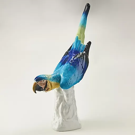 Статуэтка попугай Ара