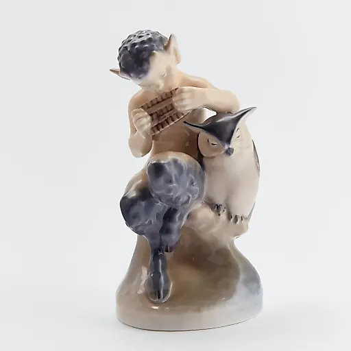 Статуэтка "Фавн с филином"