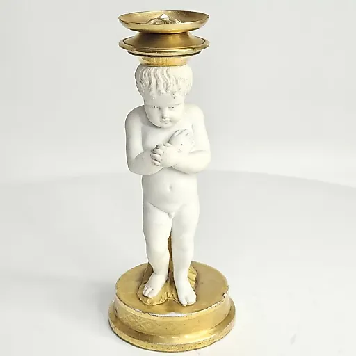 Основание с Путти