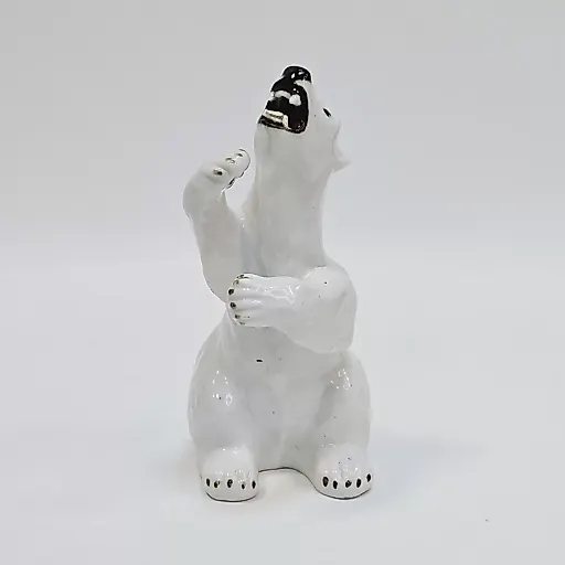 Фигурка "Медведь полярный с оскалом" 1900 гг