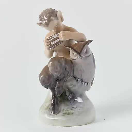 "Фавн с совой"