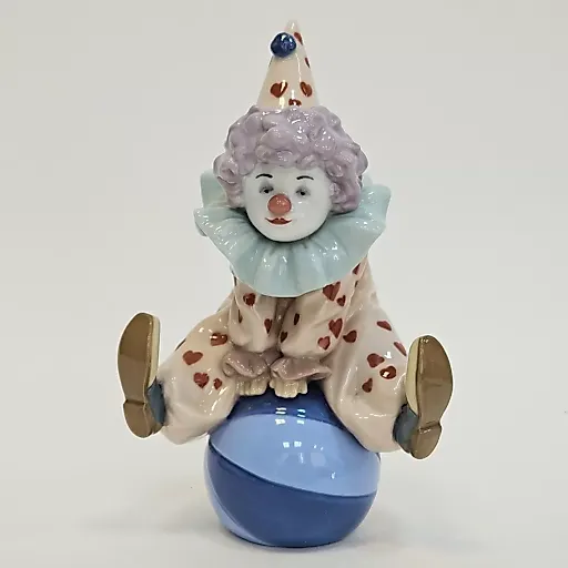 Статуэтка Прыжки на шаре