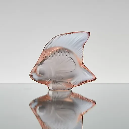 Хрустальная рыбка дымчатого оттенка