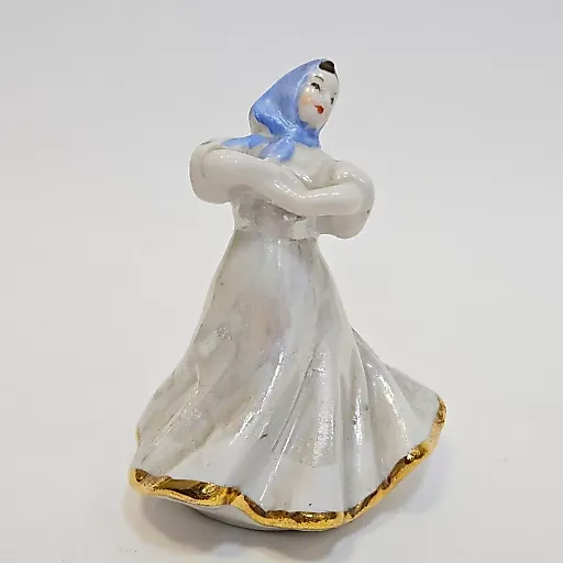 Статуэтка плясунья