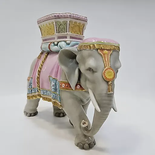 Статуэтка Слон