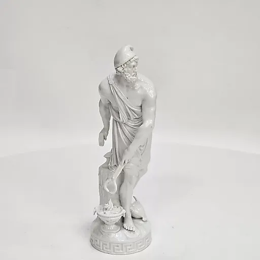 Белая статуэтка "Кузнец" КРМ 1800-10е гг.