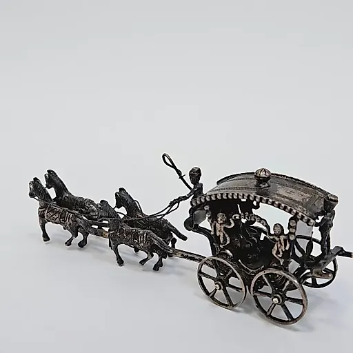 Статуэтка Парадная повозка, запряженная лошадьми Европа, середина 20в серебро