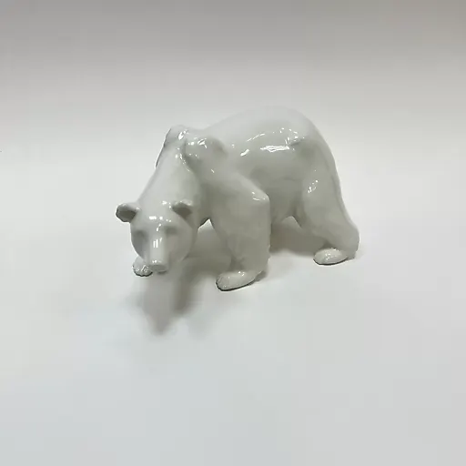 Фигурка "Медведь" 1920е г