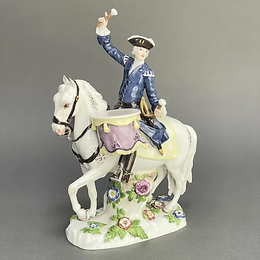 Редкая статуэтка Литаврист на лошади