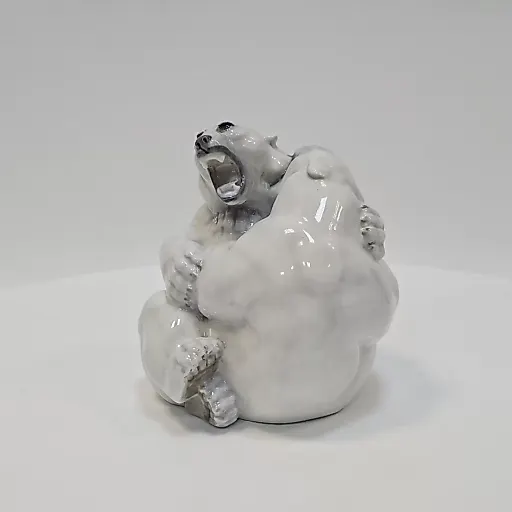 Статуэтка медведи в схватке