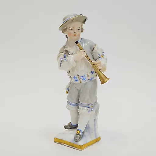 Фигурка Юноша с рожком фарфор Европа рубеж 19\20в