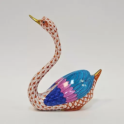 Статуэтка Лебедь