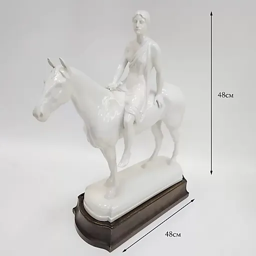 Фигурка «Амазонка» Ар деко 1920 годы KPM Берлин