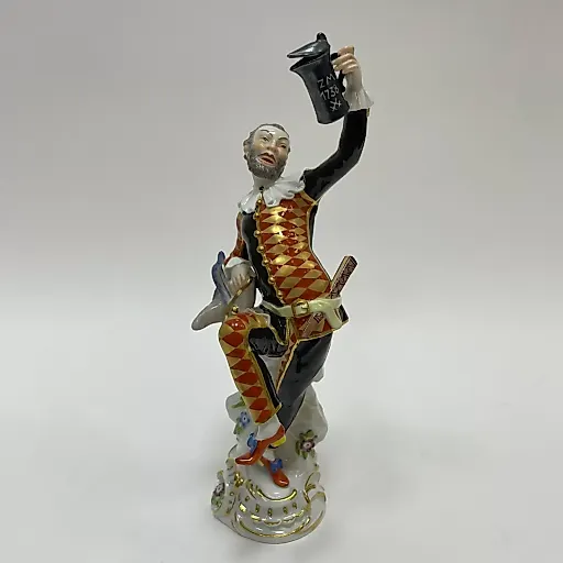 "Арлекин" 1961г Скульптор И.И.Кендлер.