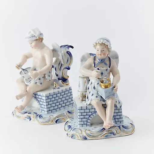 Пара редких статуэток с ручной росписью