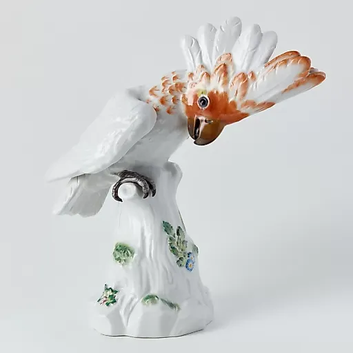 Коллекционная фарфоровая Статуэтка "Попугай"